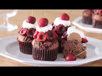 フォレノワール・カップケーキの作り方のサムネイル