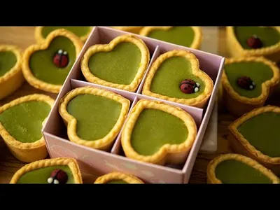 電子レンジで簡単バレンタインチョコ！四つ葉のクローバー抹茶生チョコの作り方のサムネイル