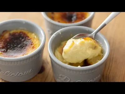 オーブンなしで作るチーズのクレームブリュレの作り方 Creme Brulee Fromage＊No Oven｜HidaMari Cookingのサムネイル