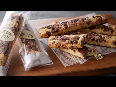 【溶かしバターのチョコまみれクッキー】「ホワイトとビターたっぷり」簡単で美味しいが一番♡ | Butter Melted Chocolate Cookiesのサムネイル