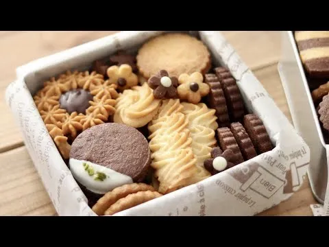 クリスマスプレゼントに♪クッキー缶の作り方 Butter Cookie Box｜HidaMari Cooking