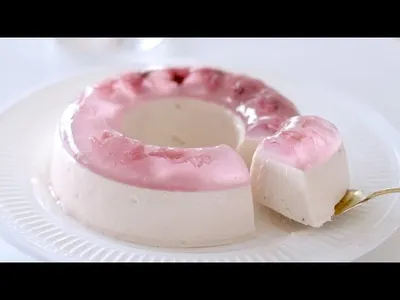 さくらのレアチーズケーキと雨の音のサムネイル