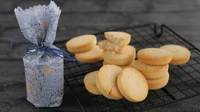 【溶かしバター使い♡さくさく米粉のアイスボックスクッキー】米粉でもちゃんと美味しい♪  | Crispy ♡ Rice flour Cookiesのサムネイル