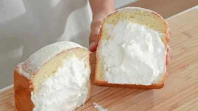 생크림 가득! 겉바속촉 고소한 우유크림 식빵 (몇년째 만들어 먹고 있어요, Cream loaf Bread recipe, Whipping cream White Bread)のサムネイル