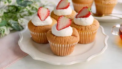 【クリームたっぷり生カップシフォン】中からとろ〜り！ふわふわ食感がたまらない♪のサムネイル