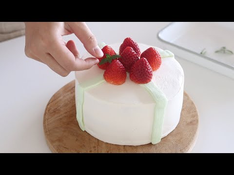 クリスマスに♡いちごとピスタチオのショートケーキ Strawberry & Pistachio Short Cake|HidaMari Cookingのサムネイル