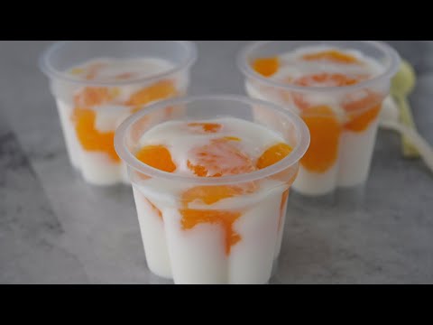 【簡単で美味しい♡みかんたっぷりミルクプリン】「ミルキーさとみかんの酸味が合う♪」どこか懐かしひんやりデザート | Mandarin oranges milk jellyのサムネイル