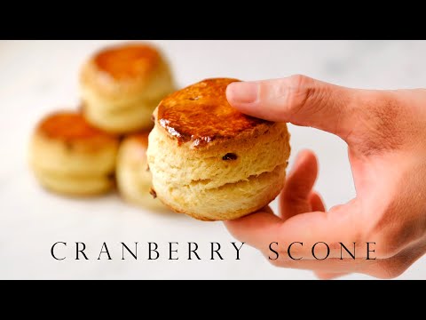 外酥内軟 蔓越莓司康鬆餅的秘訣大公開🔥 ┃Perfect Cranberry Sconesのサムネイル