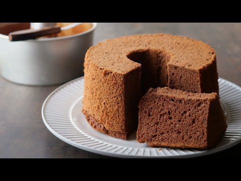 ノンオイルでふかふかもっちり米粉ココアシフォンケーキ | Oil-free Gluten-free! Chiffon Cake  fluffy!のサムネイル