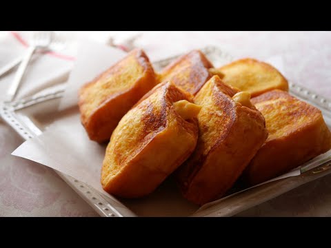 カスタードをたっぷり詰めた♡濃厚フレンチトースト | French toast stuffed with custardのサムネイル