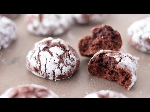 バターなしで!濃厚チョコレート・ソフトクッキーの作り方 Chocolate Crinkle Cookies|HidaMari Cookingのサムネイル