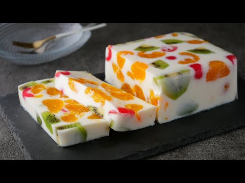 夏のおやつに♡濃厚でミルキーなフルーツたっぷり牛乳寒天 | Milk agar jelly with fruitのサムネイル
