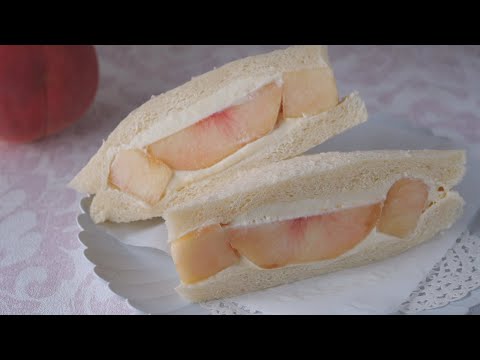 夏だけの贅沢☆みずみずしいごろっと桃のフルーツサンド♡クリームも美味しい | Fresh Peach Sandwichのサムネイル