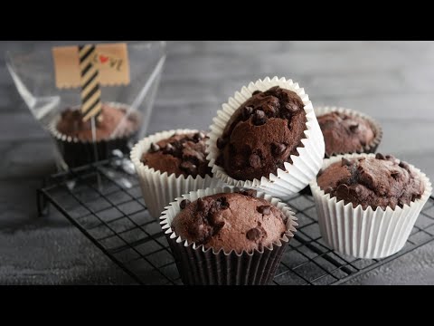 【カカオ薫る生クリームで作る絶品マフィン♡バレンタインにも】 | Fluffy muffins with a cocoaのサムネイル